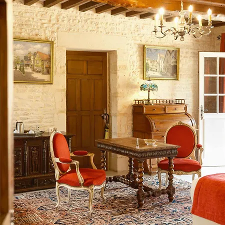 Junior Triple Pmr Résidentielle Avec Cuisine Au Manoir De Mathan à 5mn D'arromanches Et 10 Mn De Bayeux Apartahotel